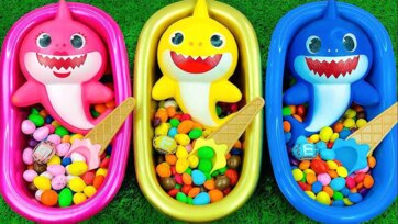 Learning Colors with Baby Shark Toys Fun for Kids