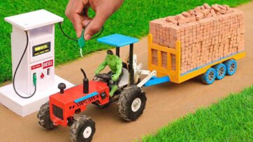 Funny Green Builders and Tractor Make a Little Brick Home - Kids Toy Story
